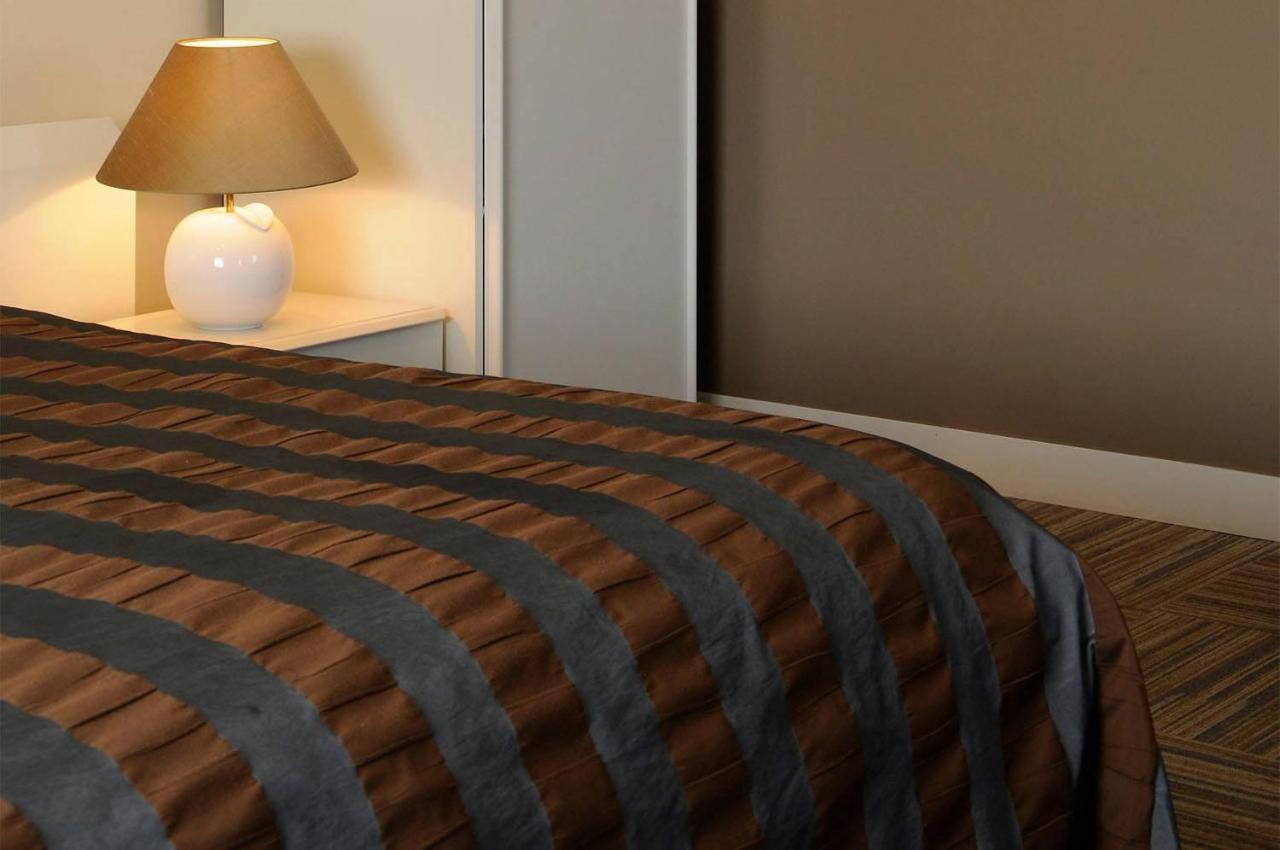 Hotel Salons De Vrede Ichtegem Chambre photo